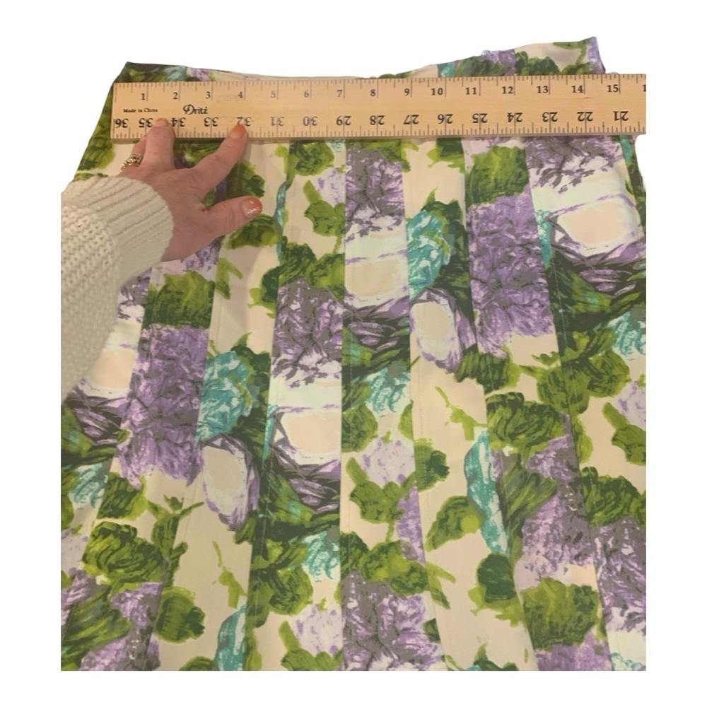 Ann Taylor Skirt - Picture 6 of 7